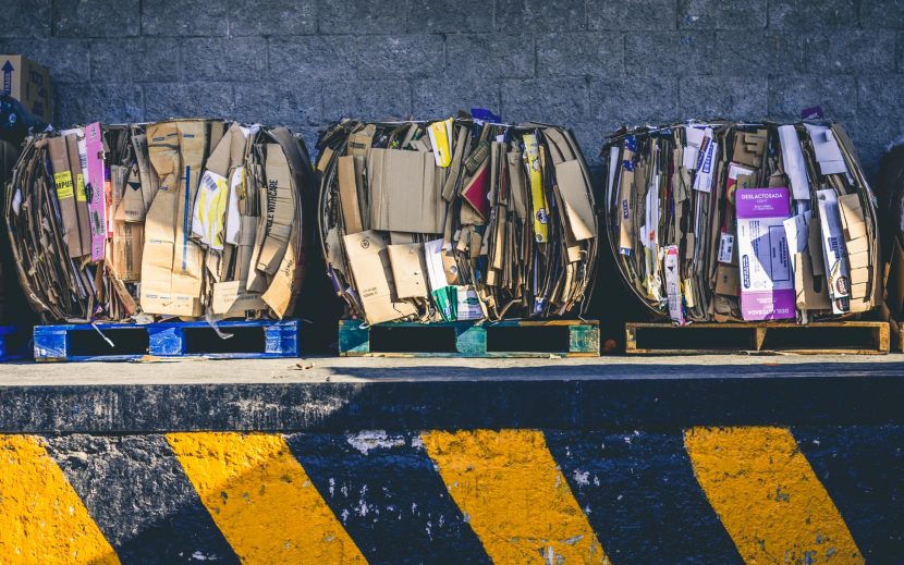 Blocs de déchets en carton