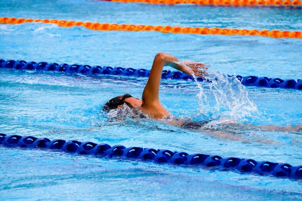 Quelle formation suivre pour devenir coach de natation ?